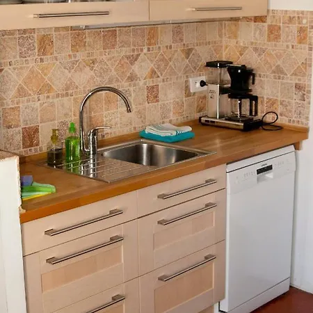 D'hotes & Gites Vacances-en-luberon B&B *