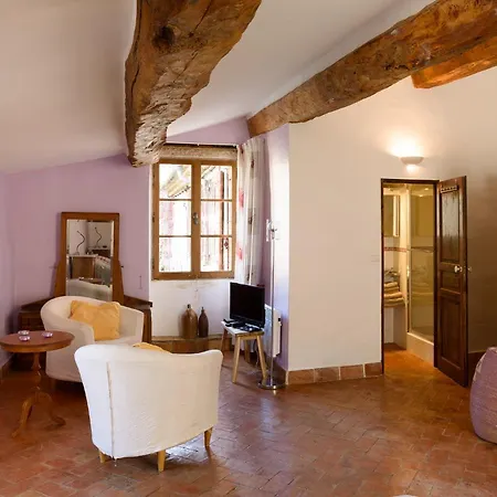 D'hotes & Gites Vacances-en-luberon *